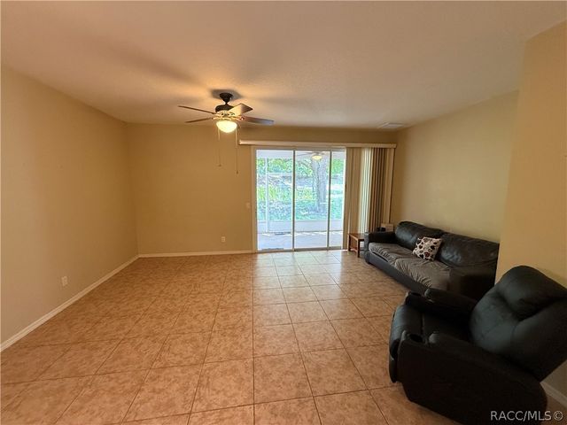 1658 W Spring Meadow Loop, Lecanto, FL 34461