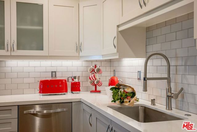 1838 Westholme Avenue PH3, Los Angeles, CA 90025