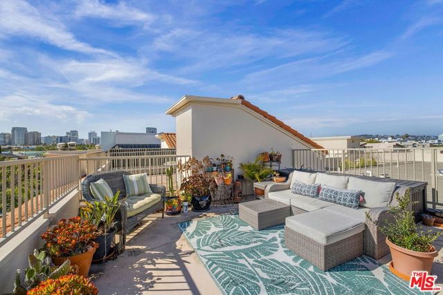1838 Westholme Avenue PH3, Los Angeles, CA 90025