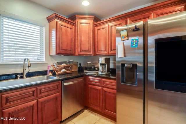 13727 Fieldcrest Way, Gulfport, MS 39503