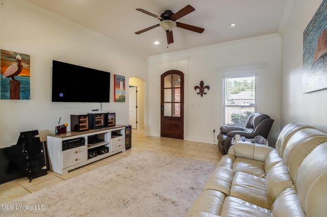 13727 Fieldcrest Way, Gulfport, MS 39503