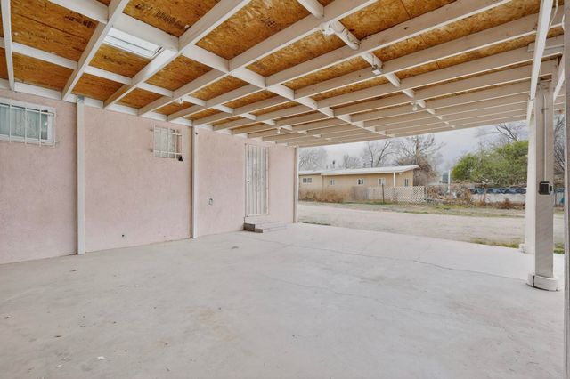 9909 4th Street NW, Albuquerque, NM 87114