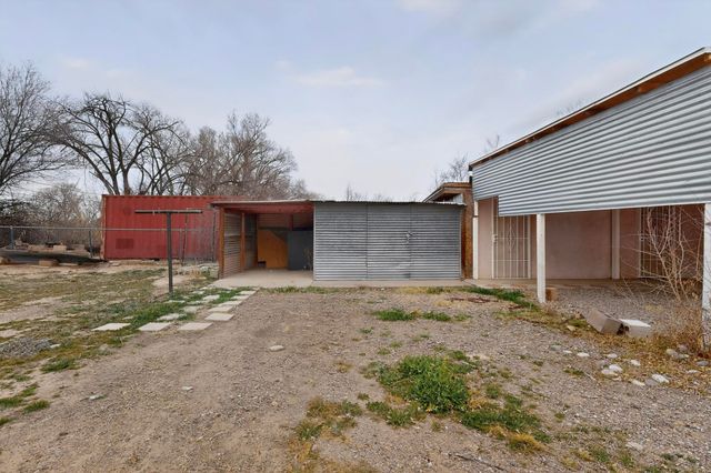 9909 4th Street NW, Albuquerque, NM 87114