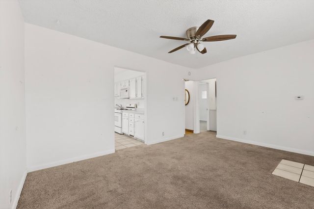 9909 4th Street NW, Albuquerque, NM 87114