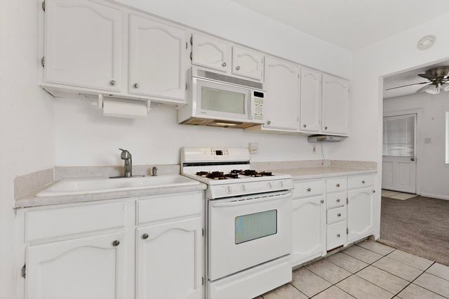 9909 4th Street NW, Albuquerque, NM 87114