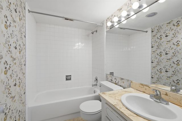 3614 Montrose Boulevard 1001, Houston, TX 77006