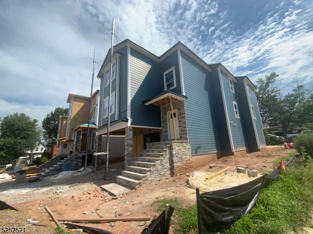 301 Chilton, Elizabeth City, NJ 07208