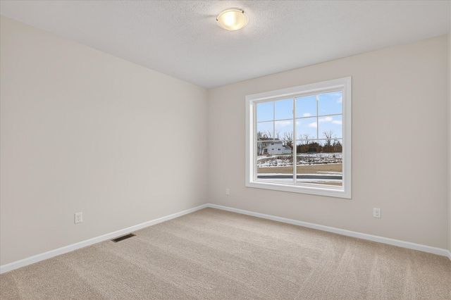 11247 Vergennes Street, Lowell, MI 49331