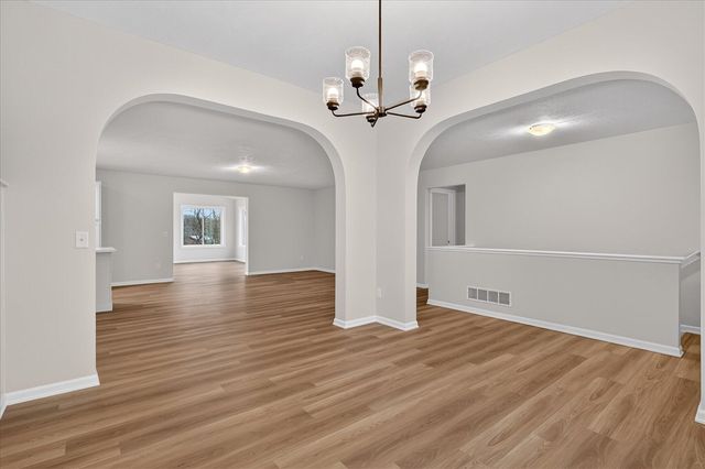 11247 Vergennes Street, Lowell, MI 49331