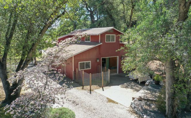 1408 Kenney Dr, Murphys, CA 95247