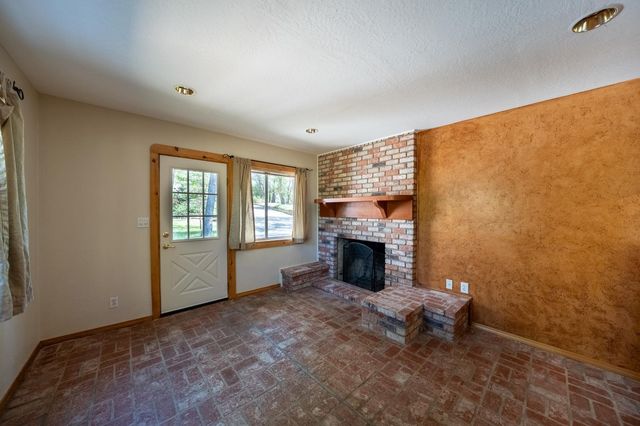 1408 Kenney Dr, Murphys, CA 95247