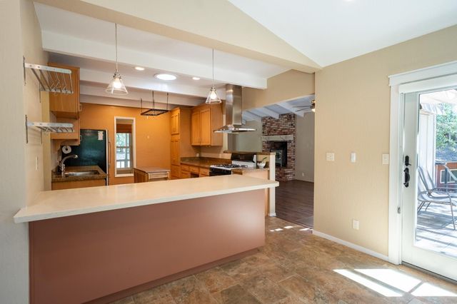 1408 Kenney Dr, Murphys, CA 95247