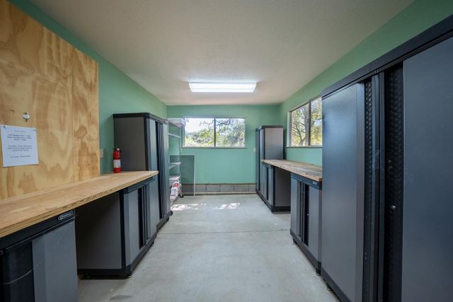 1408 Kenney Dr, Murphys, CA 95247