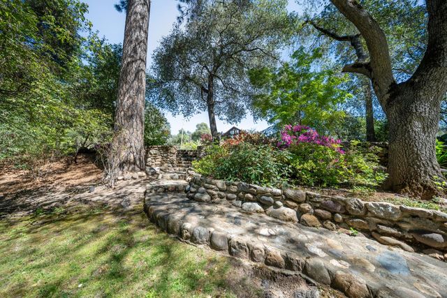 1408 Kenney Dr, Murphys, CA 95247