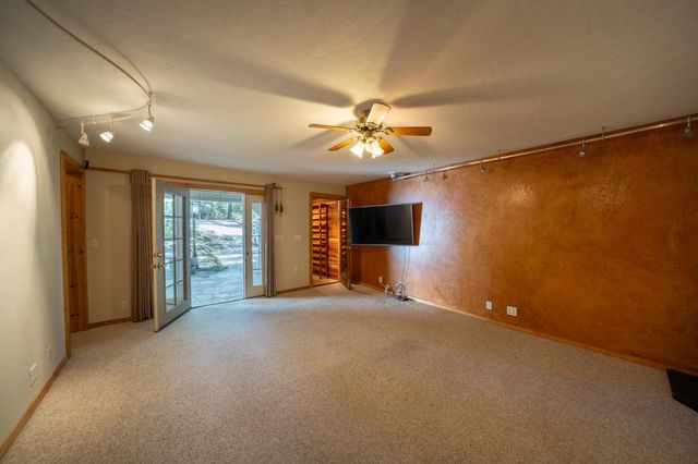 1408 Kenney Dr, Murphys, CA 95247