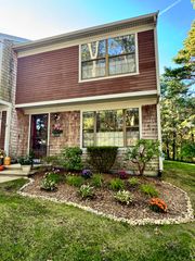 195 Falmouth Road 12F, Mashpee, MA 02649
