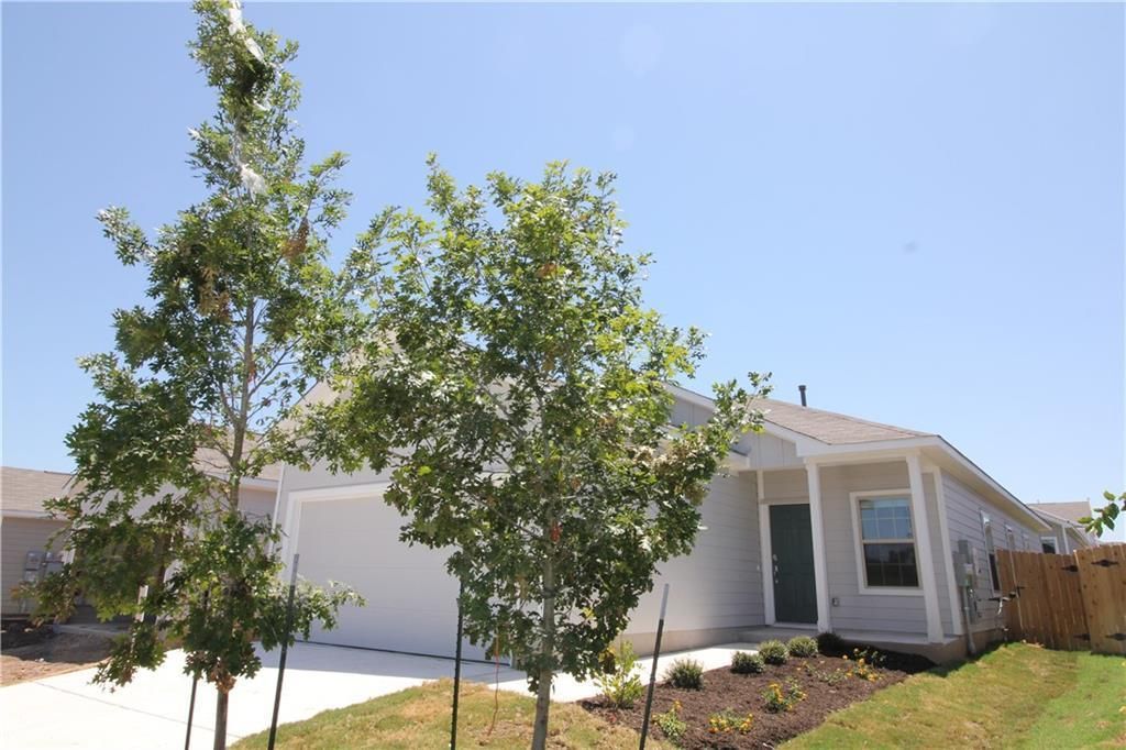 7213 Tonka LN, Austin, TX 78744