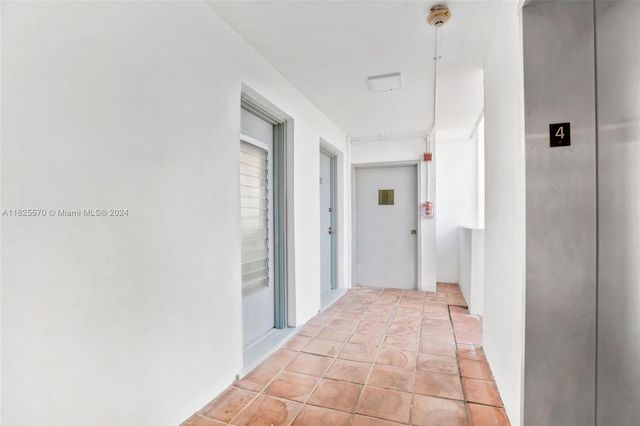 7133 Bay Dr 401, Miami Beach, FL 33141