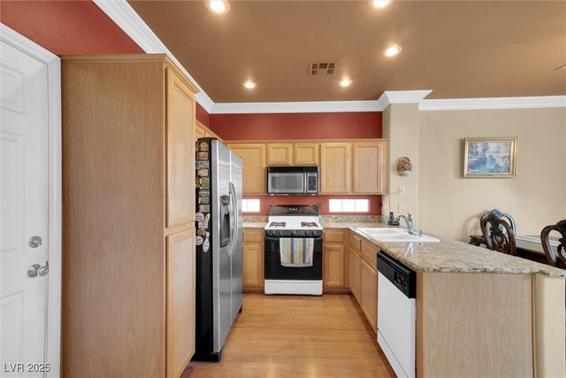 8756 Villa Faith Avenue, Las Vegas, NV 89147