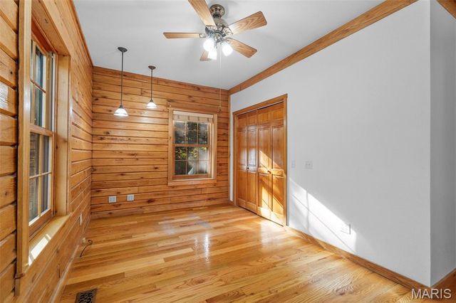 791 Crescent Drive, Hollister, MO 65672