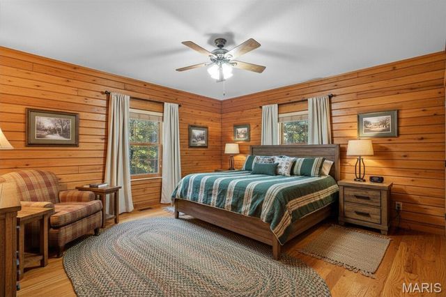 791 Crescent Drive, Hollister, MO 65672