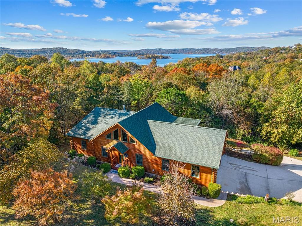 791 Crescent Drive, Hollister, MO 65672