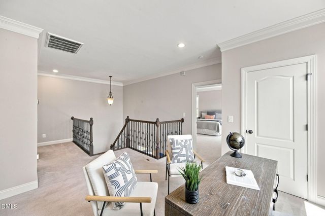 805 Greystone Crest Way, Cary, NC 27519