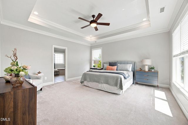 805 Greystone Crest Way, Cary, NC 27519