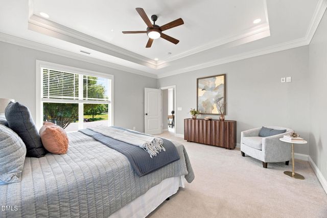 805 Greystone Crest Way, Cary, NC 27519