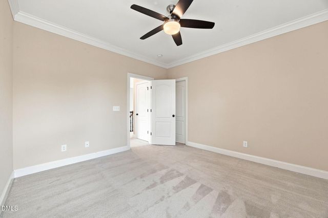 805 Greystone Crest Way, Cary, NC 27519