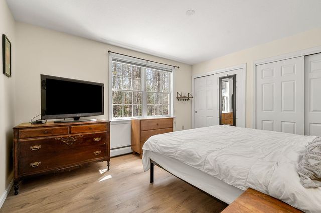 27 Barnes Avenue, Alton, NH 03809