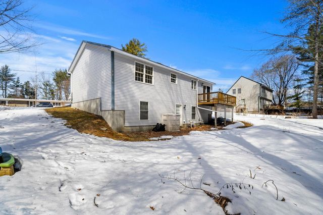 27 Barnes Avenue, Alton, NH 03809
