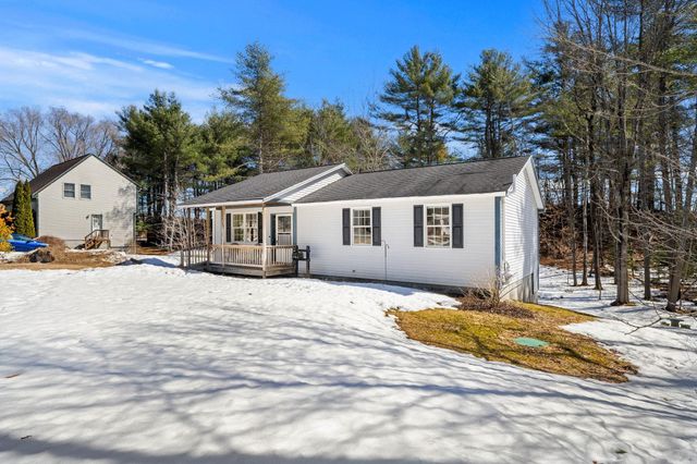 27 Barnes Avenue, Alton, NH 03809