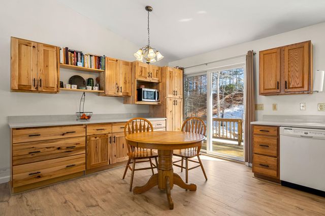 27 Barnes Avenue, Alton, NH 03809