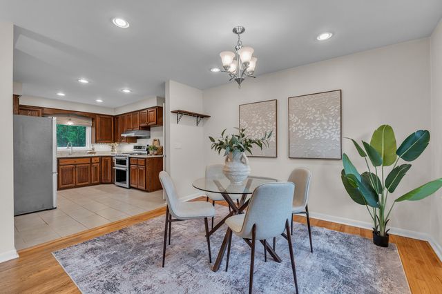1601 Peach Street, Ann Arbor, MI 48105
