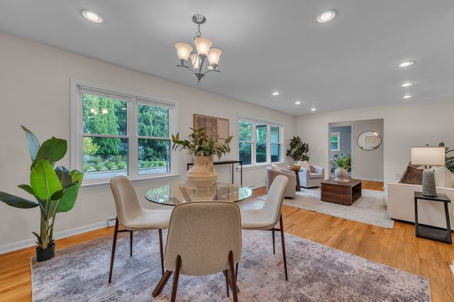 1601 Peach Street, Ann Arbor, MI 48105