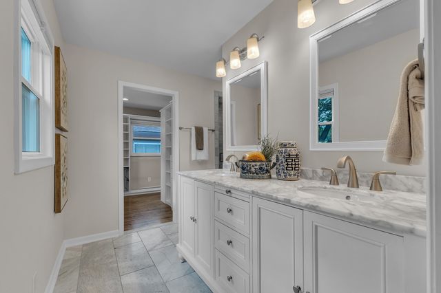 1601 Peach Street, Ann Arbor, MI 48105