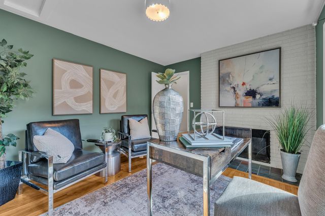 1601 Peach Street, Ann Arbor, MI 48105