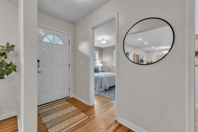 1601 Peach Street, Ann Arbor, MI 48105