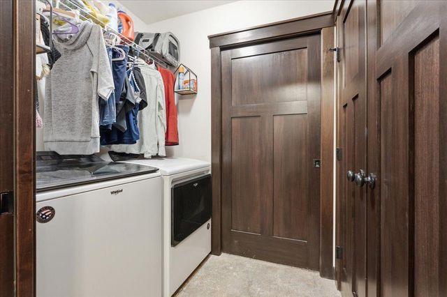 6362 Wilder Lane, Eau Claire, WI 54703