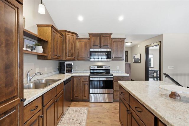 6362 Wilder Lane, Eau Claire, WI 54703