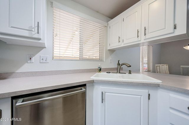 3901 E PINNACLE PEAK Road 270, Phoenix, AZ 85050