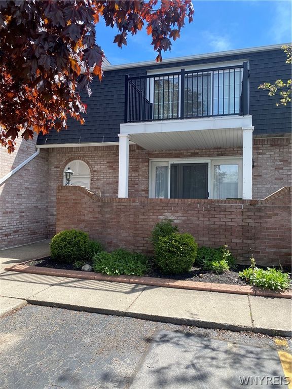 4595 Chestnut Ridge Road 4, Amherst, NY 14228