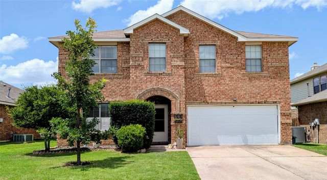 1052 Breeders Cup Drive, Fort Worth, TX 76179