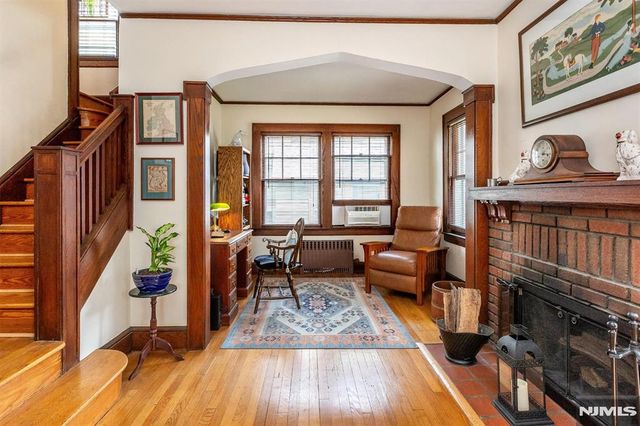 17 Madison Street, Glen Ridge, NJ 07028