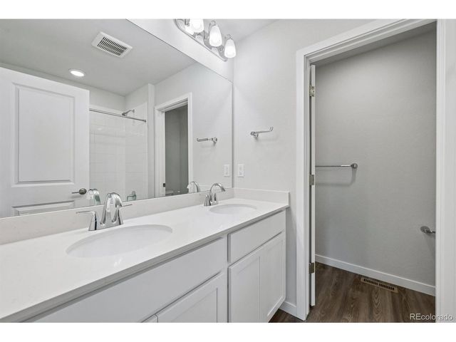 5732 N Indigo Rose St, Aurora, CO 80019