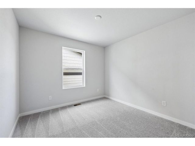 5732 N Indigo Rose St, Aurora, CO 80019