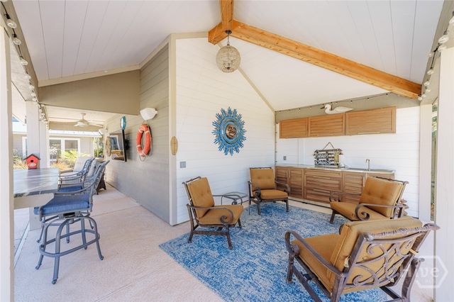 27 Falligant Avenue, Savannah, GA 31410