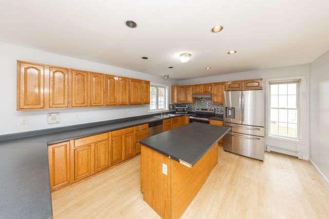 18-A Kennebec Street, Worcester, MA 01606