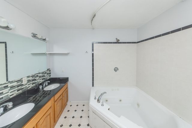 18-A Kennebec Street, Worcester, MA 01606